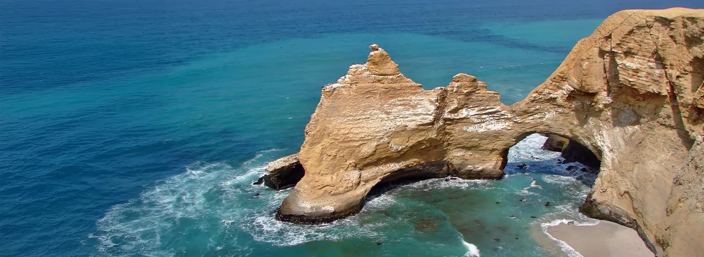 Paracas, Peru travel guide