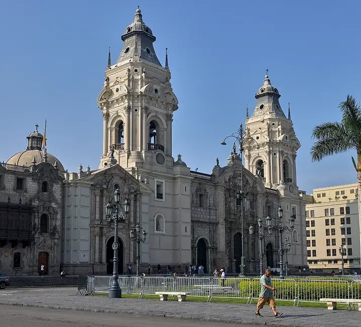 peru-colonial-image